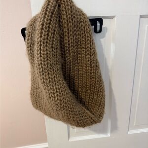 Chunky Knit Twisted Tan Scarf